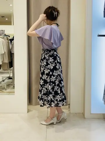 ANY SIS 川根　彩 コーディネート画像