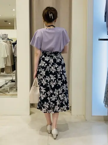 ANY SIS 川根　彩 コーディネート画像