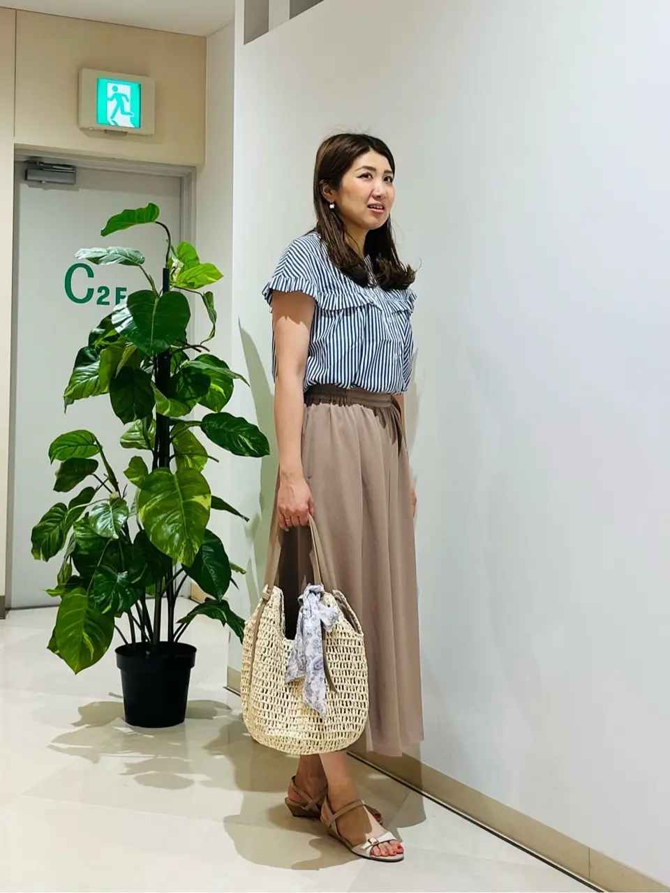 ANY SIS 石川 コーディネート画像