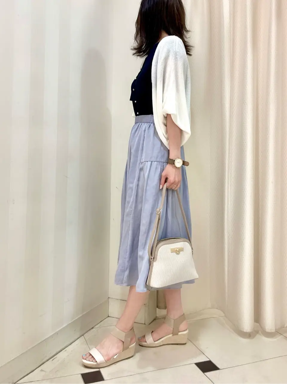 ANY SIS 金井 コーディネート画像