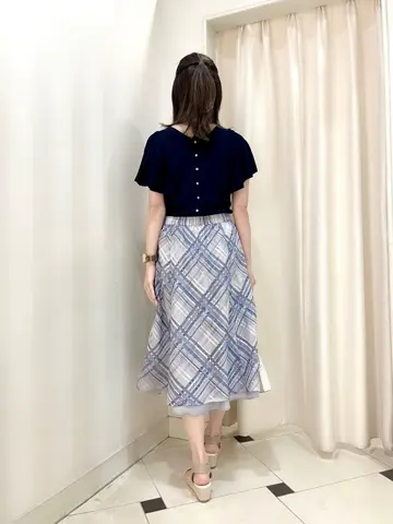 ANY SIS 金井 コーディネート画像