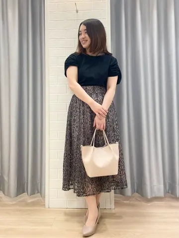 ANY SIS 丸岡 コーディネート画像