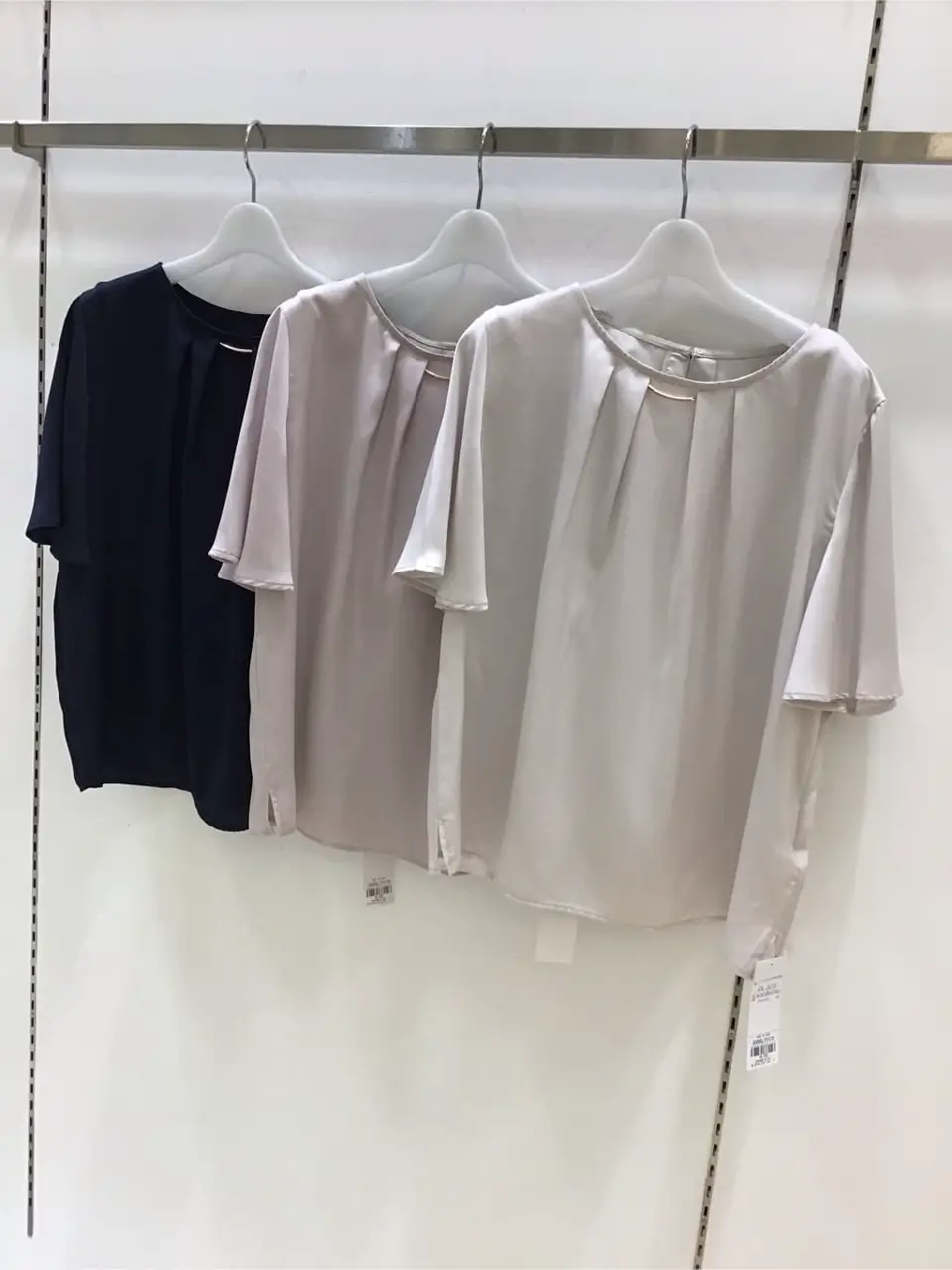 ANY SIS 布川 コーディネート画像