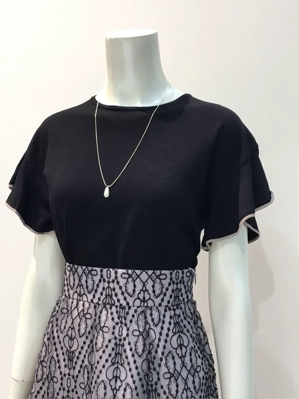 ANY SIS 布川 コーディネート画像