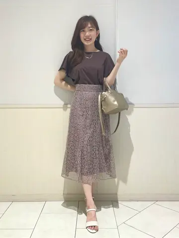 ANY SIS みぃ コーディネート画像