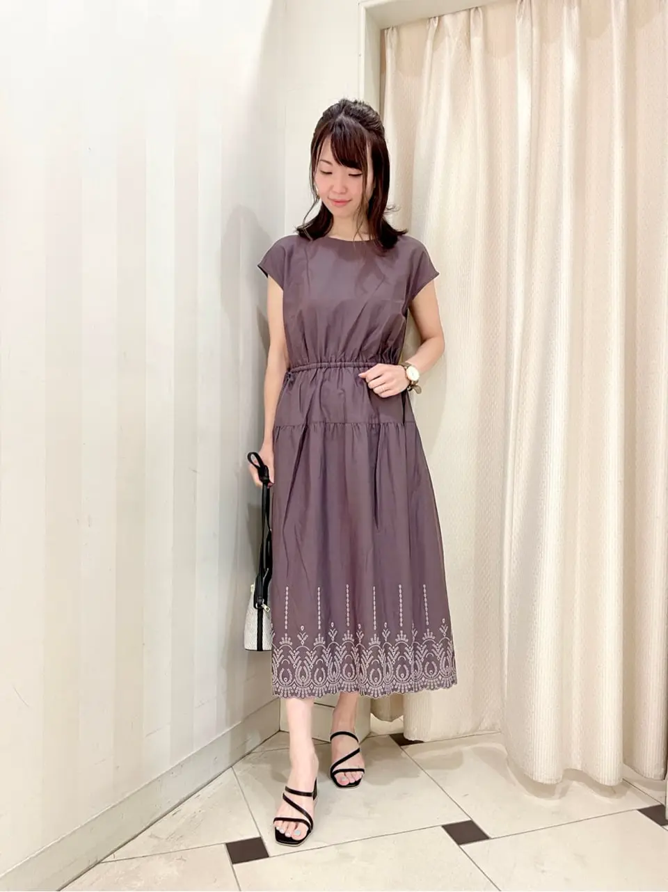 ANY SIS 金井 コーディネート画像