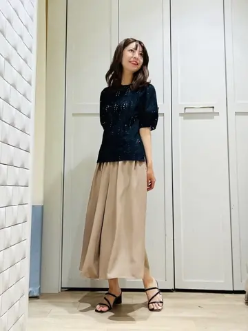 ANY SIS スタッフ コーディネート画像