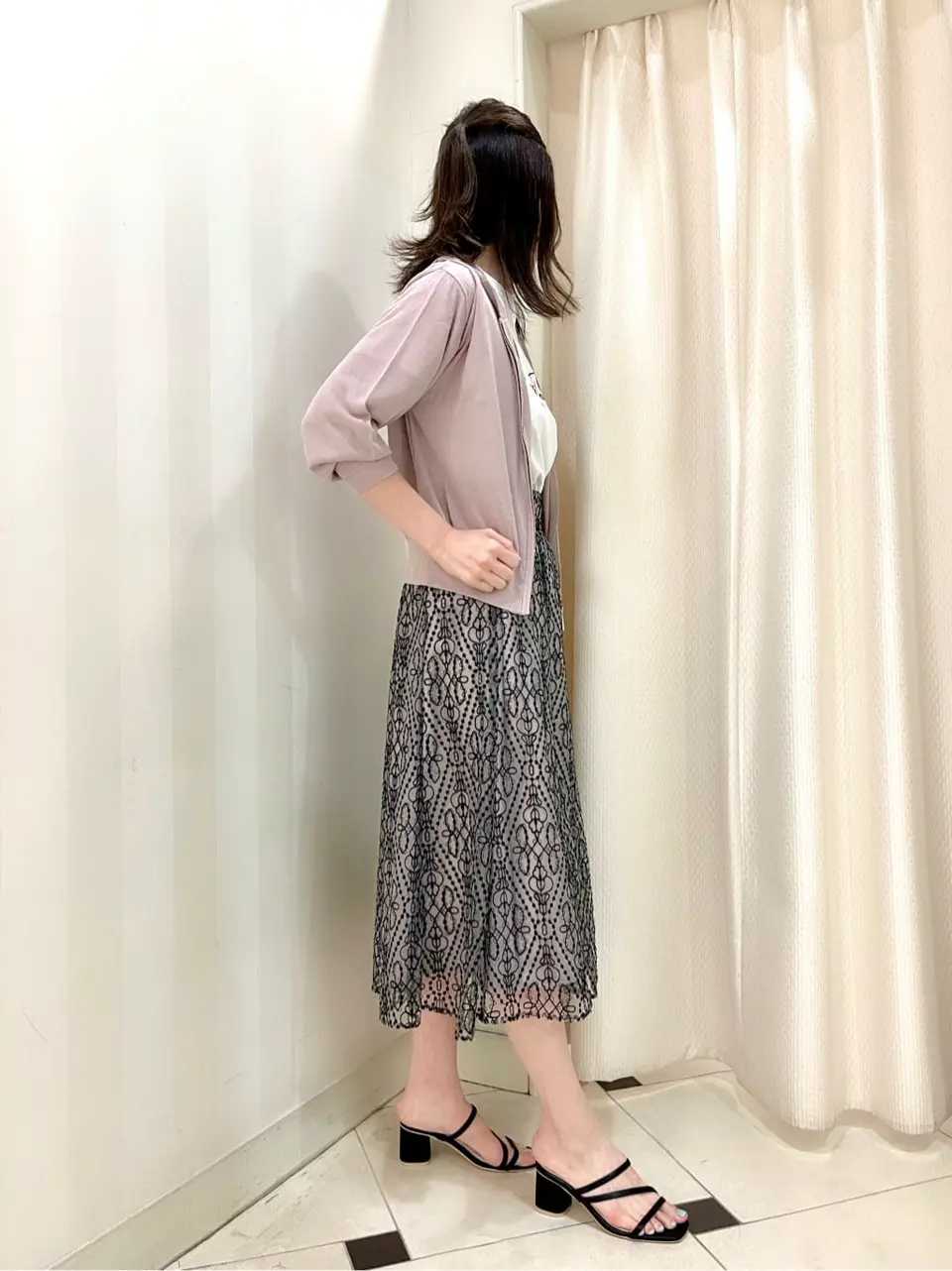 ANY SIS 金井 コーディネート画像