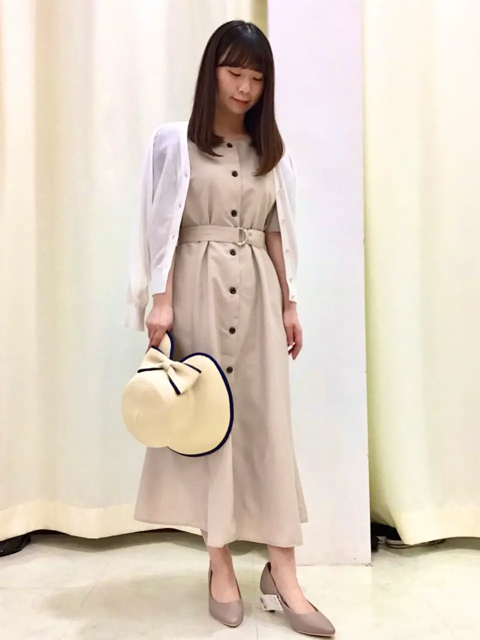 ANY SIS スタッフ コーディネート画像