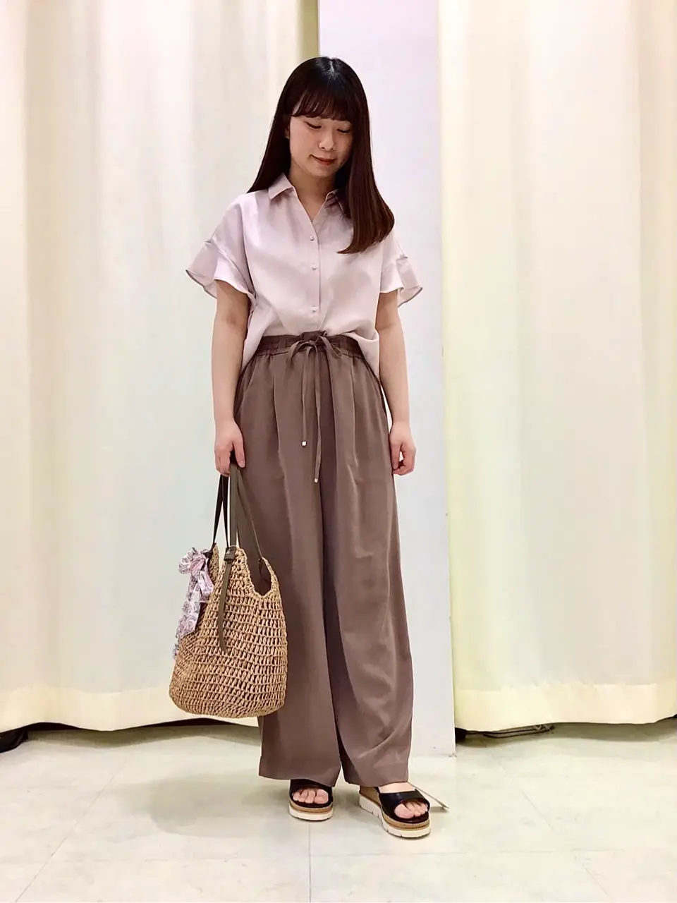  スタッフ コーディネート画像