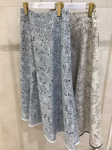 ANY SIS 髙橋 コーディネート画像