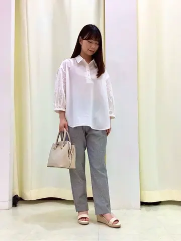 ANY SIS スタッフ コーディネート画像