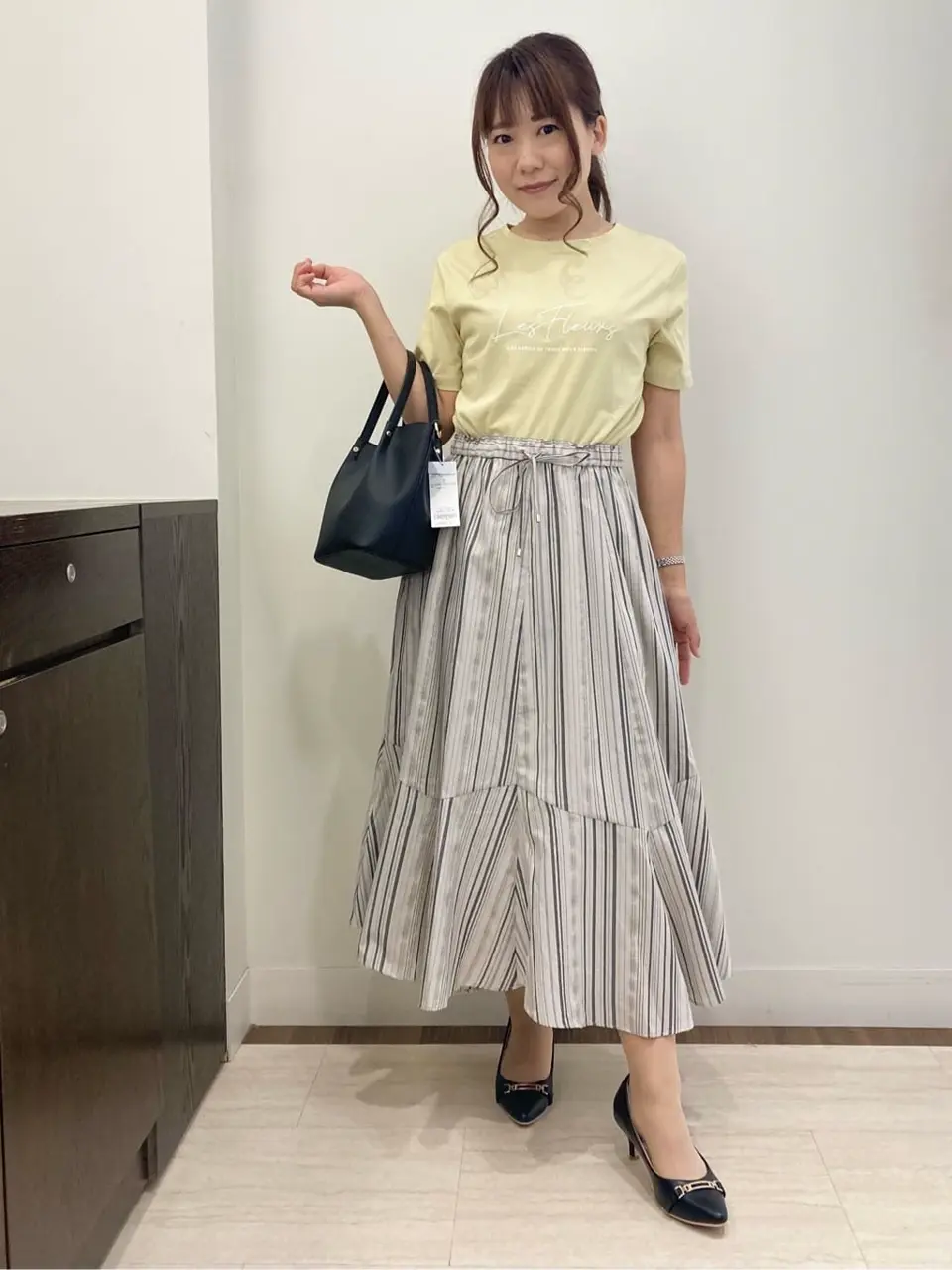 ANY SIS スタッフ コーディネート画像