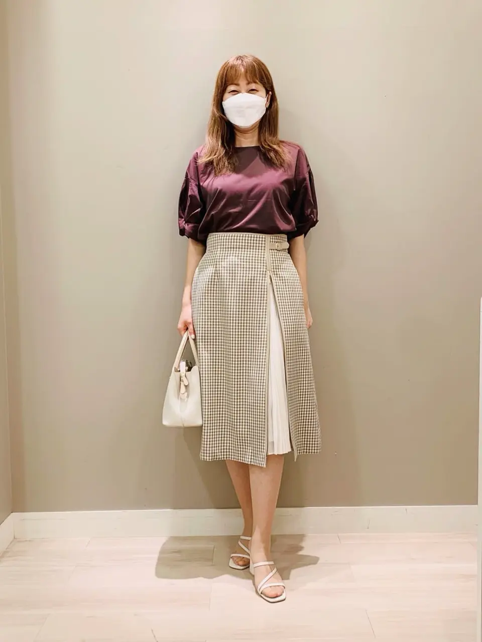 ANY SIS スタッフ コーディネート画像