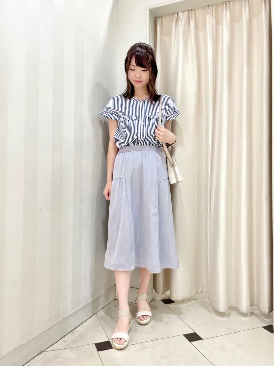 ANY SIS 金井 コーディネート画像