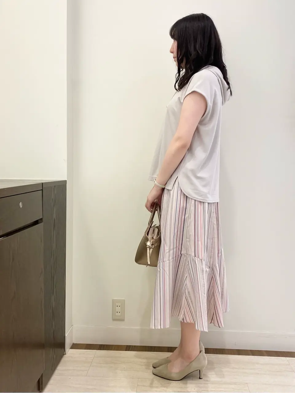 ANY SIS スタッフ コーディネート画像