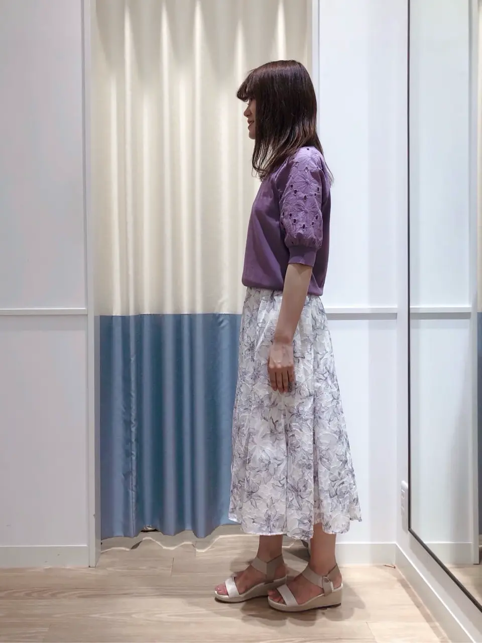 ANY SIS スタッフ コーディネート画像