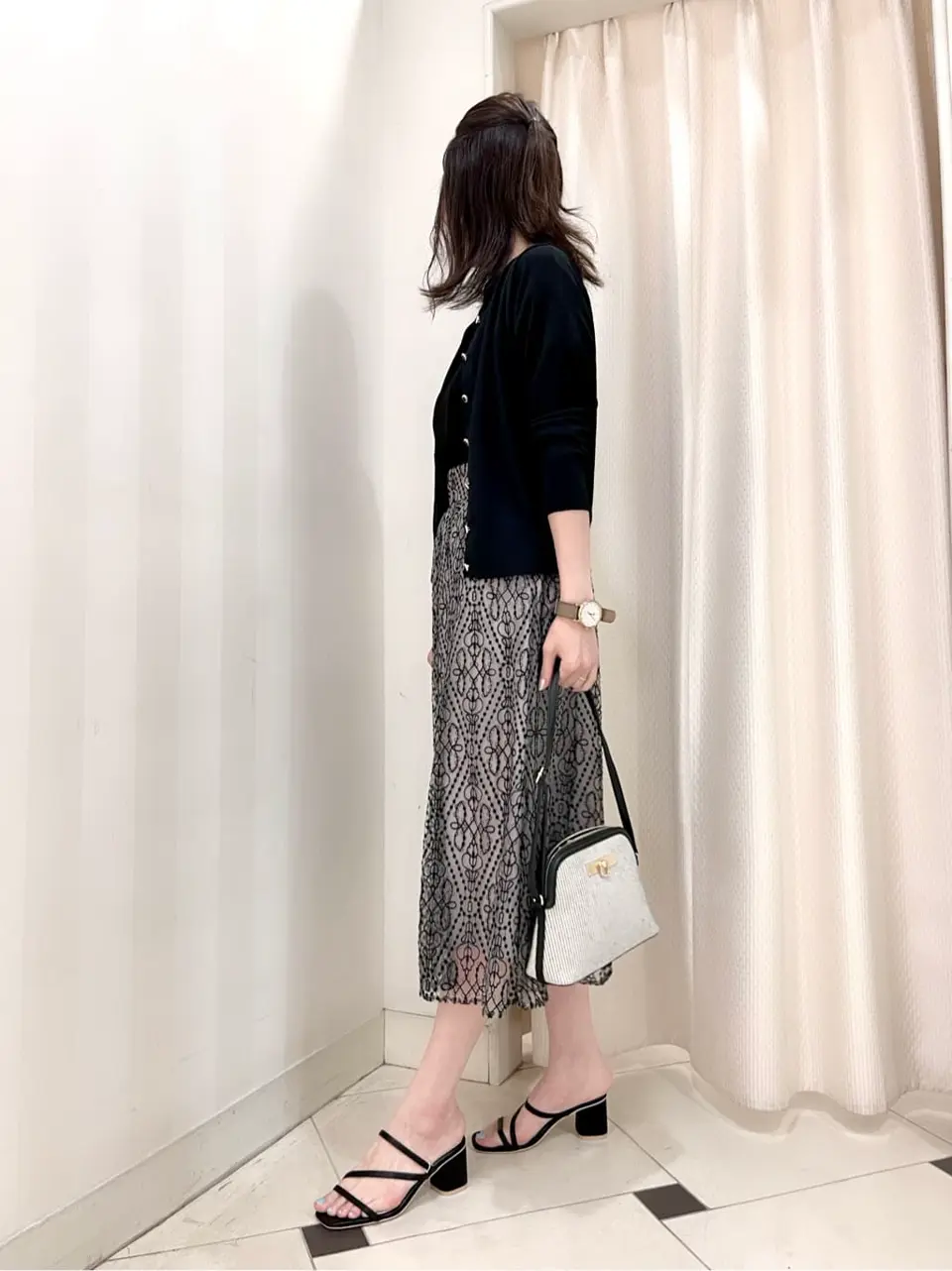 ANY SIS 金井 コーディネート画像