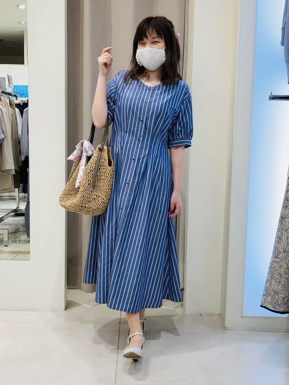 ANY SIS 川根　彩 コーディネート画像