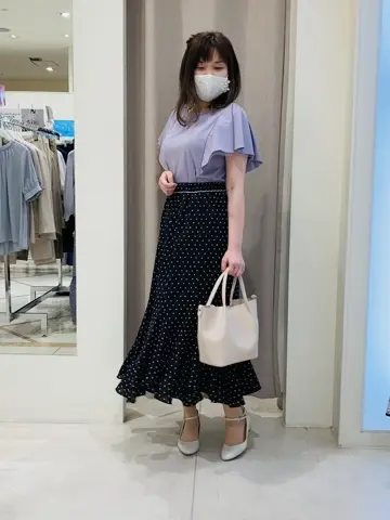 ANY SIS 川根　彩 コーディネート画像