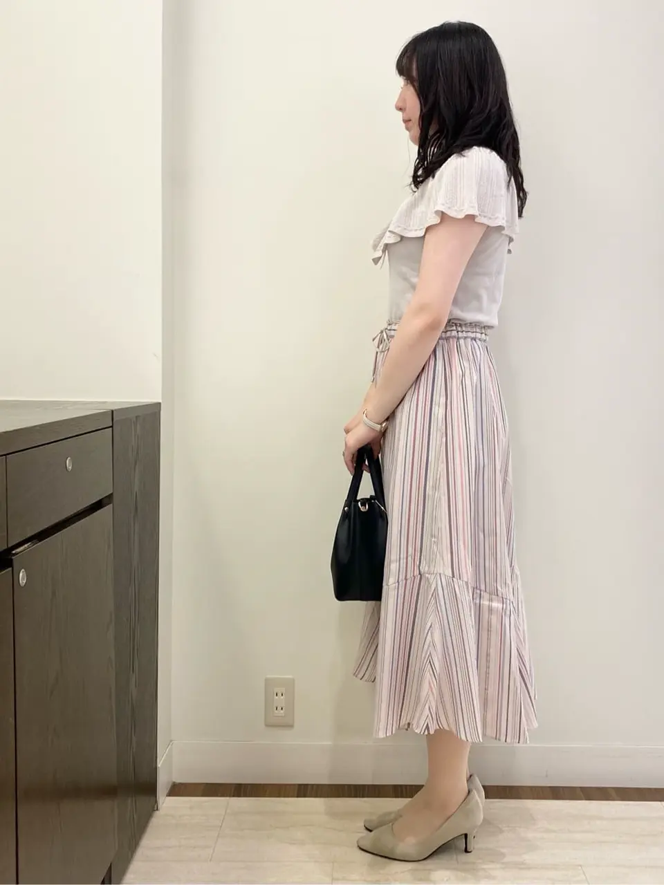 ANY SIS スタッフ コーディネート画像