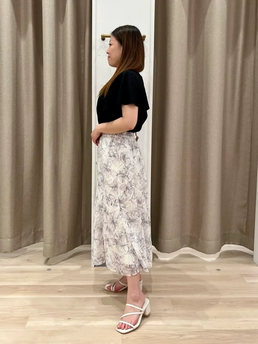 ANY SIS 瀬野 コーディネート画像