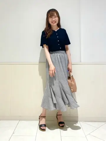 ANY SIS みぃ コーディネート画像