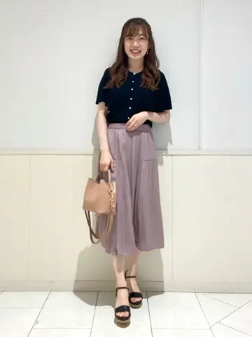 ANY SIS みぃ コーディネート画像