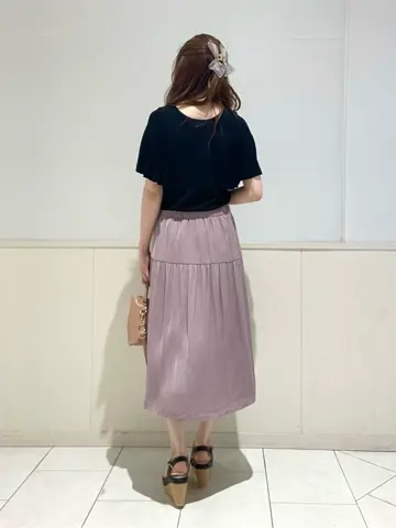 ANY SIS みぃ コーディネート画像