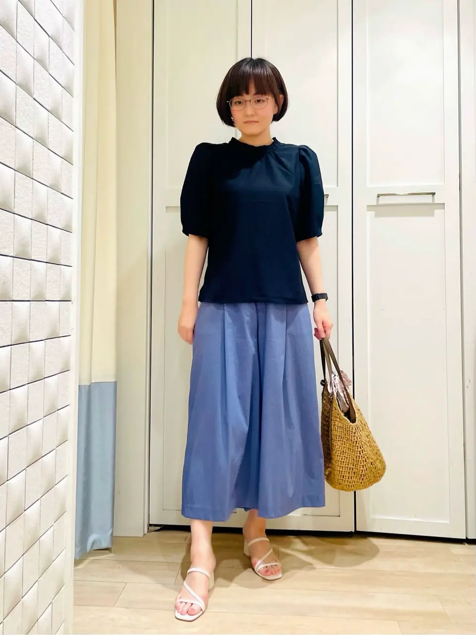 ANY SIS スタッフ コーディネート画像