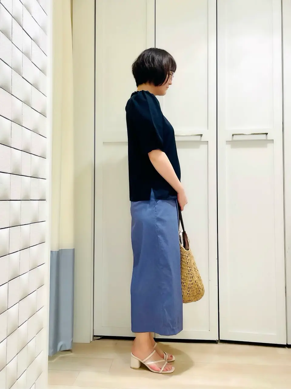 ANY SIS スタッフ コーディネート画像