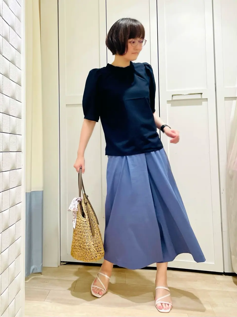 ANY SIS スタッフ コーディネート画像