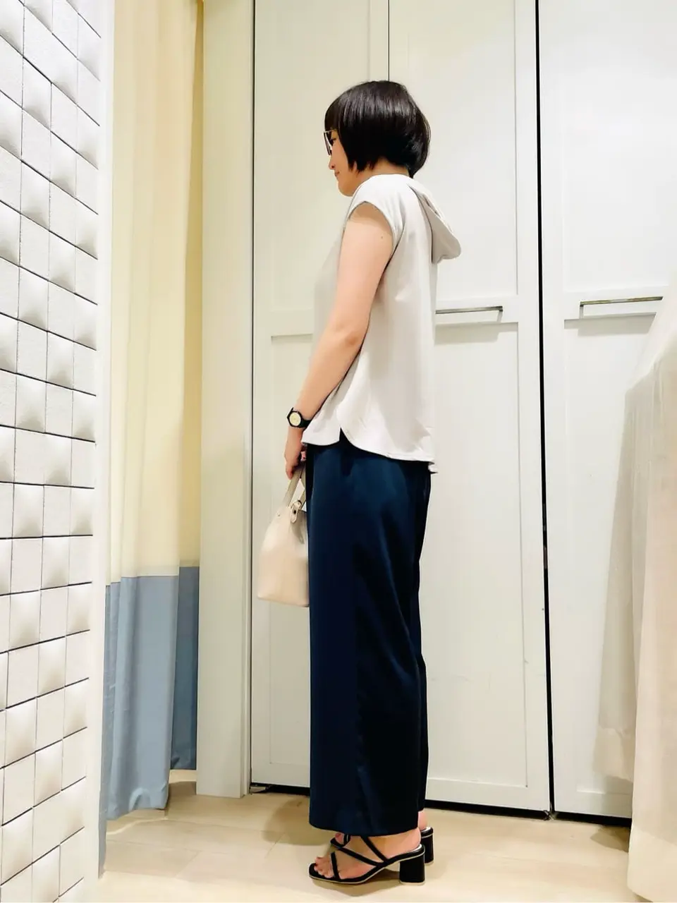 ANY SIS スタッフ コーディネート画像