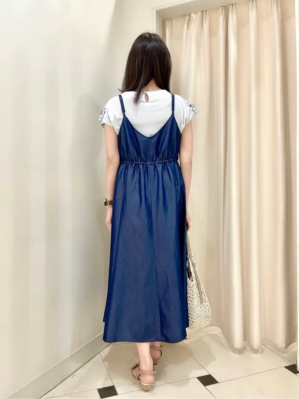 ANY SIS 金井 コーディネート画像