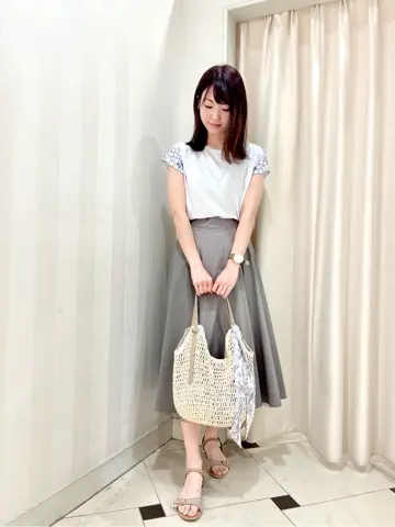 ANY SIS 金井 コーディネート画像