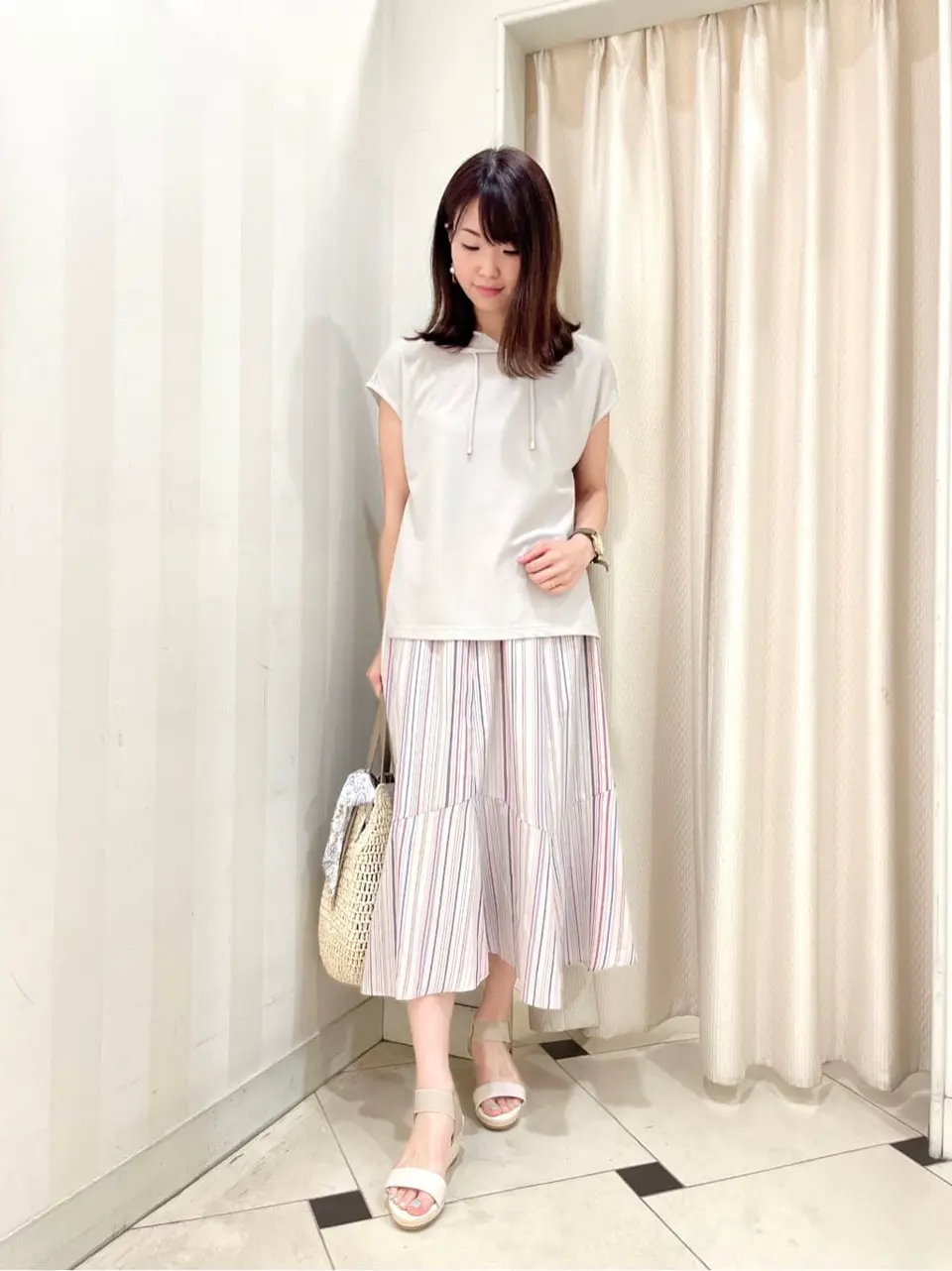 ANY SIS 金井 コーディネート画像