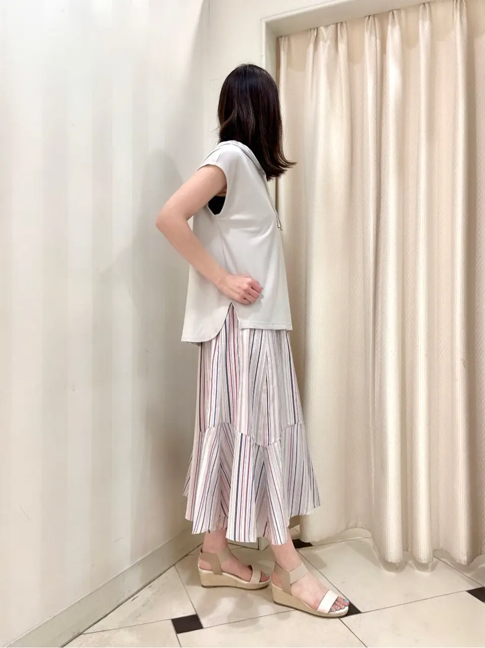 ANY SIS 金井 コーディネート画像