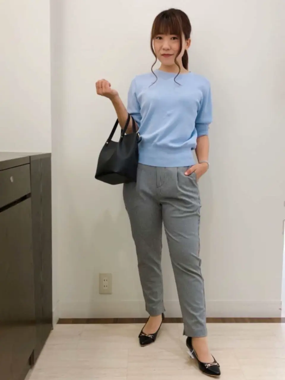 ANY SIS スタッフ コーディネート画像