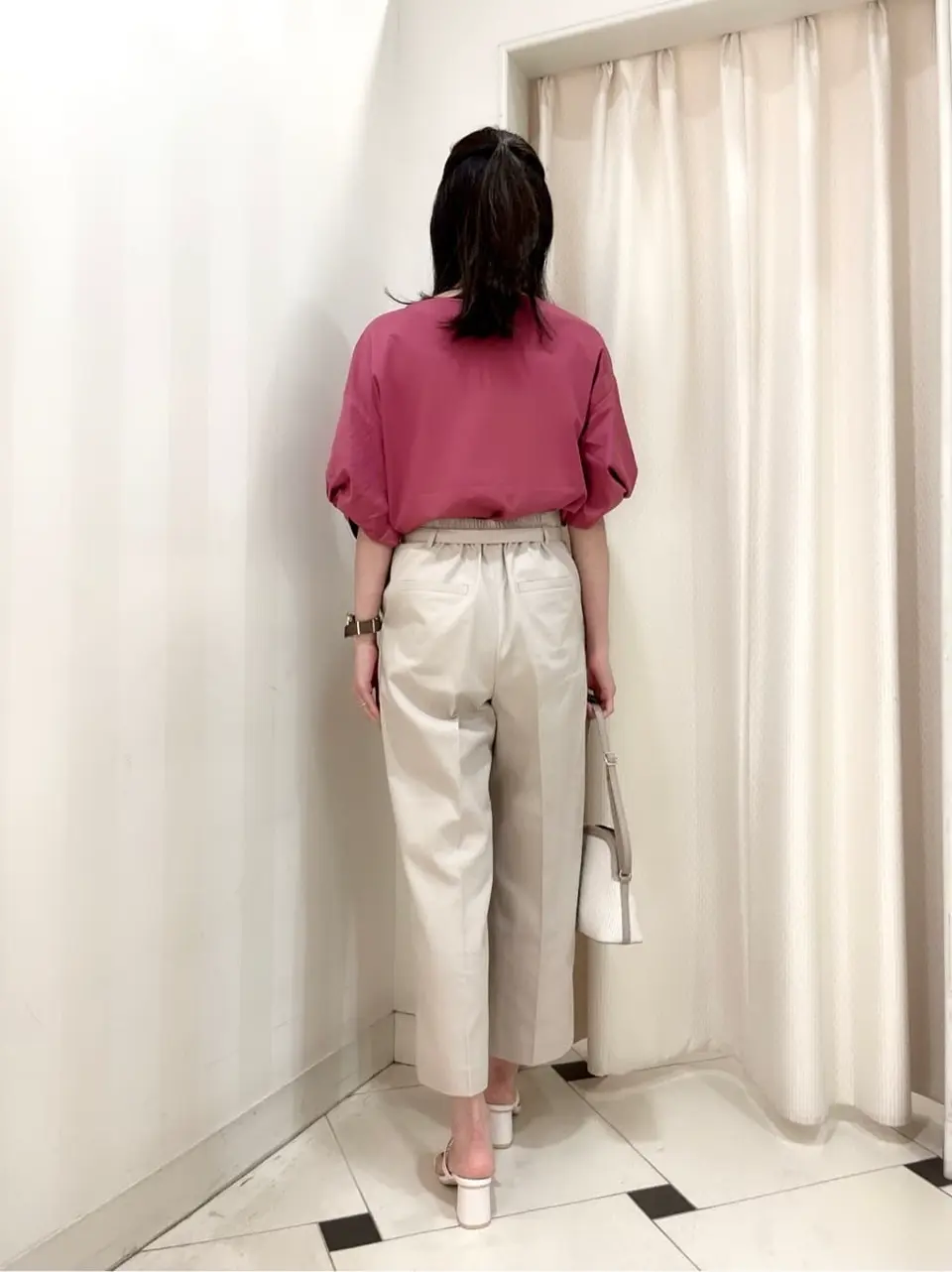 ANY SIS 金井 コーディネート画像