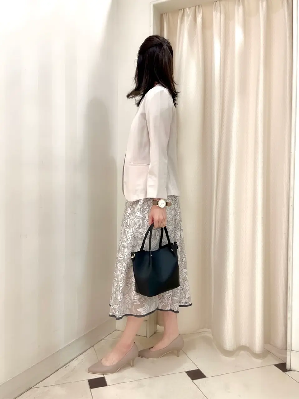 ANY SIS 金井 コーディネート画像