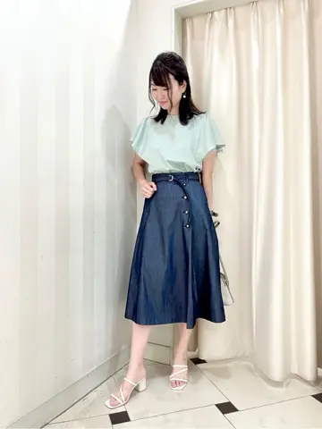 ANY SIS 金井 コーディネート画像