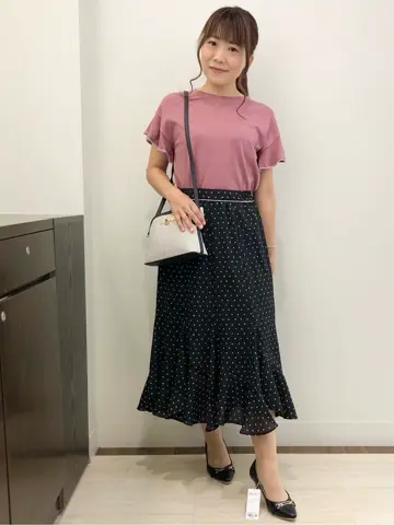 ANY SIS スタッフ コーディネート画像