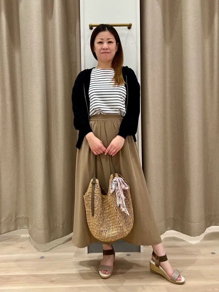 ANY SIS 瀬野 コーディネート画像