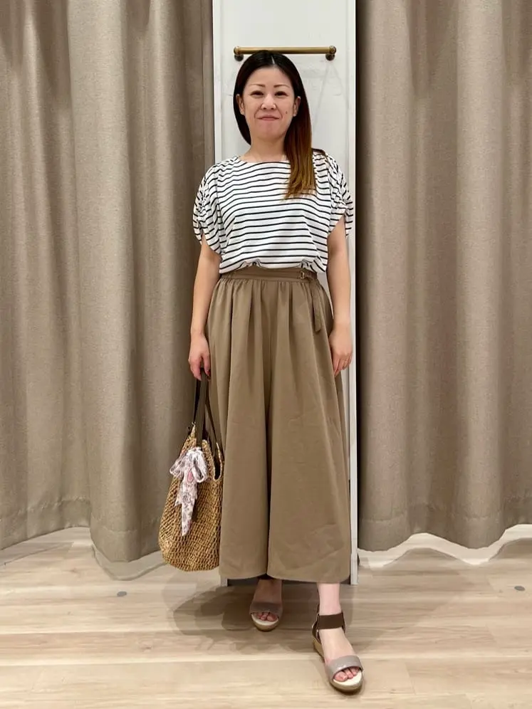 ANY SIS 瀬野 コーディネート画像