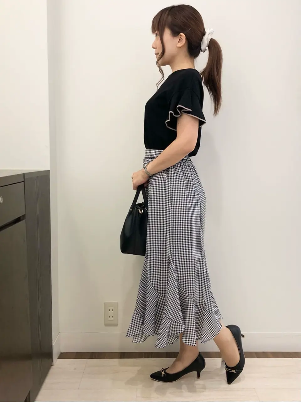 ANY SIS スタッフ コーディネート画像