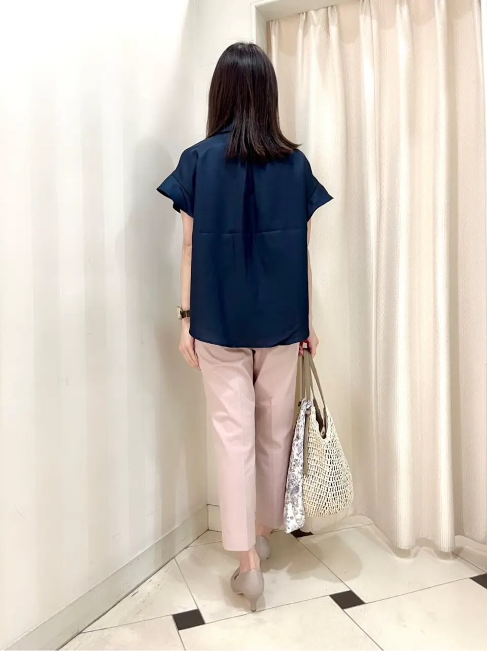 ANY SIS 金井 コーディネート画像