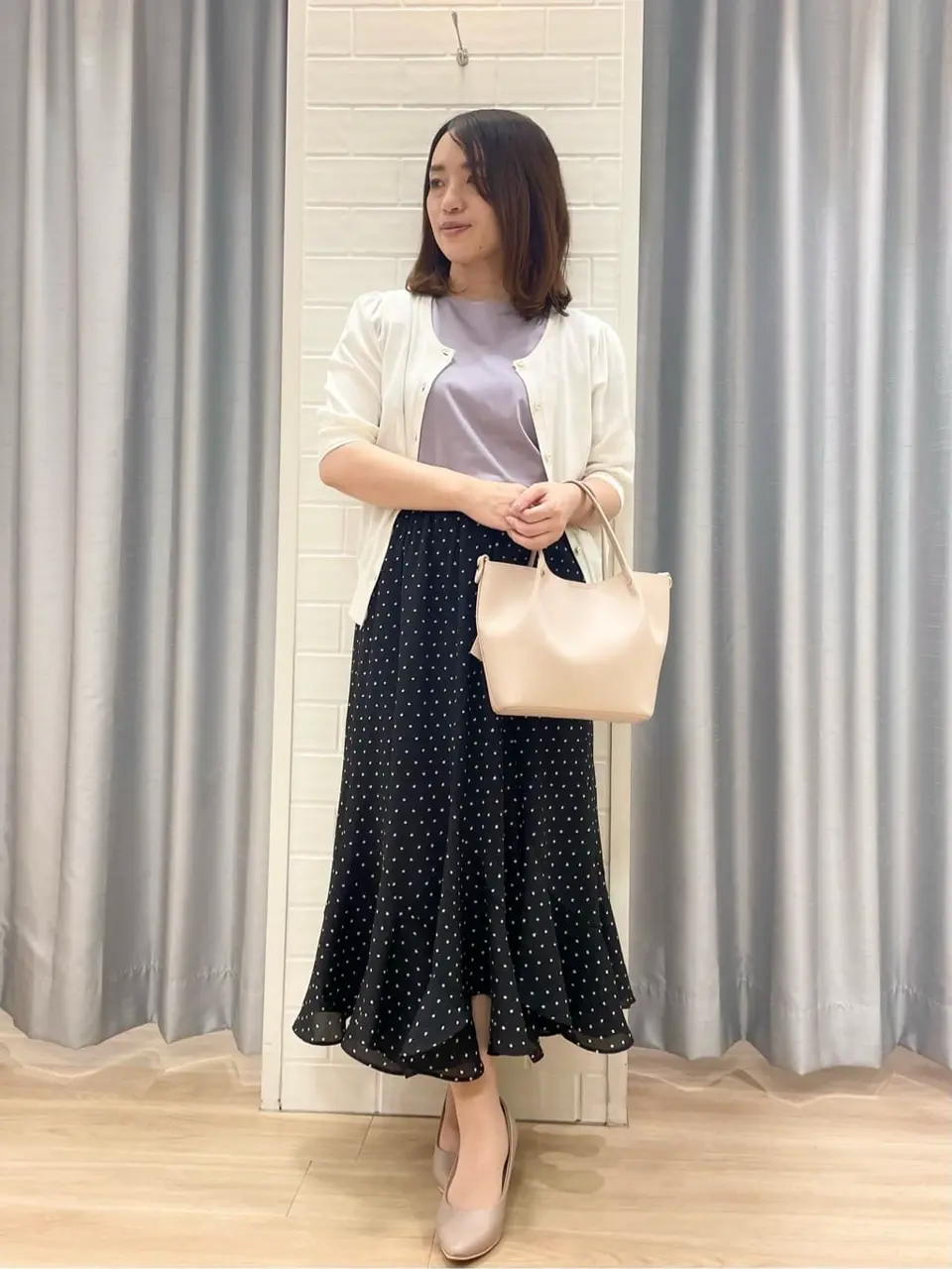 ANY SIS 丸岡 コーディネート画像