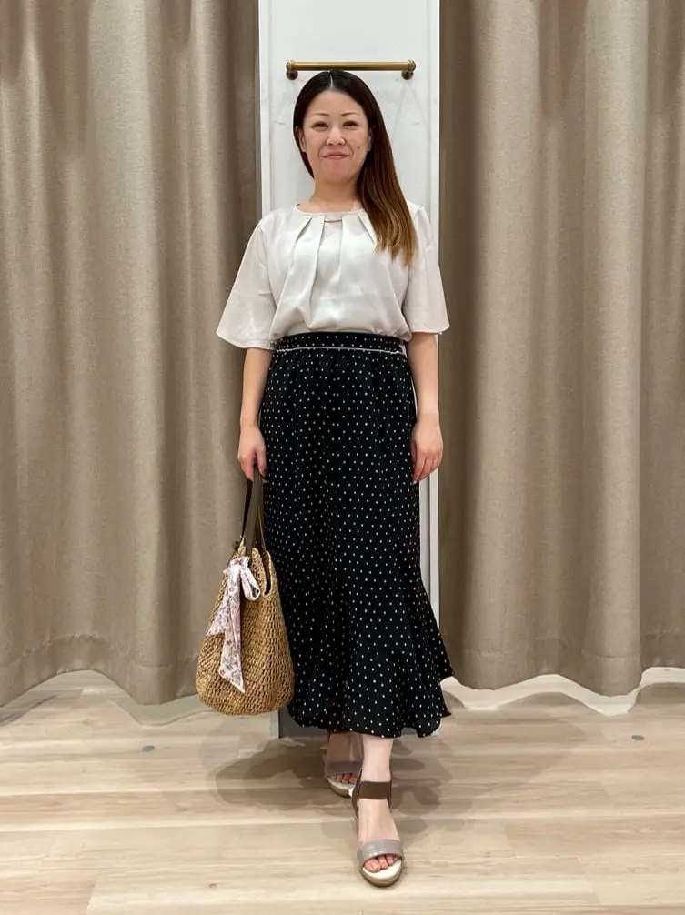 ANY SIS 瀬野 コーディネート画像