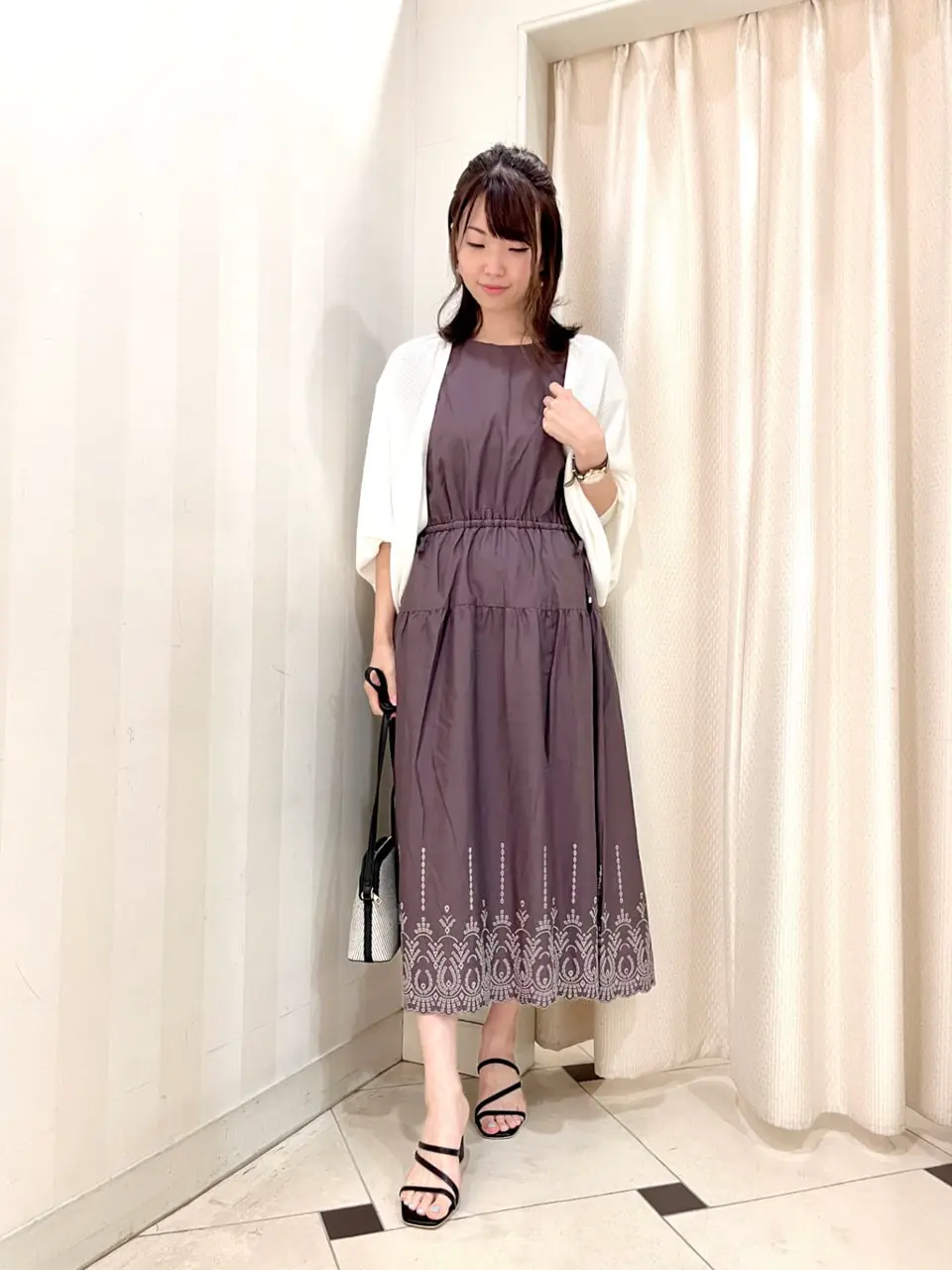 ANY SIS 金井 コーディネート画像