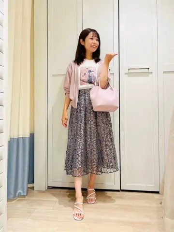 ANY SIS スタッフ コーディネート画像